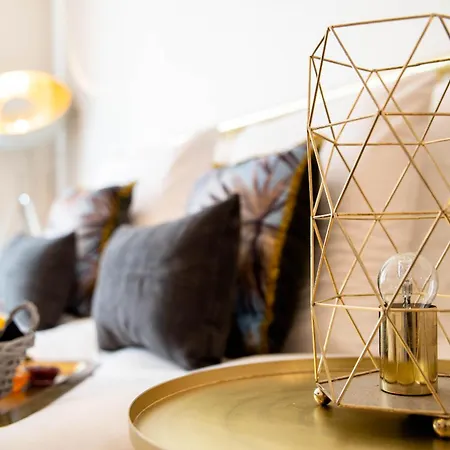 The Charming Rue Cler Apartment