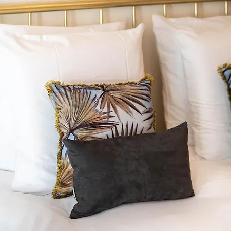 The Charming Rue Cler Apartment