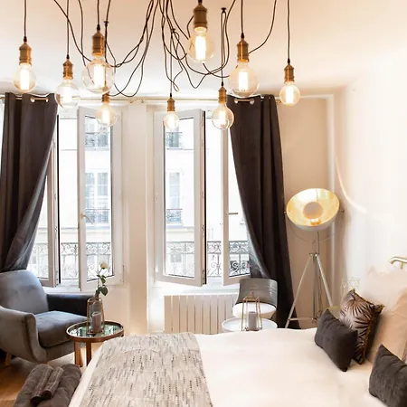 Apartment The Charming Rue Cler Paris