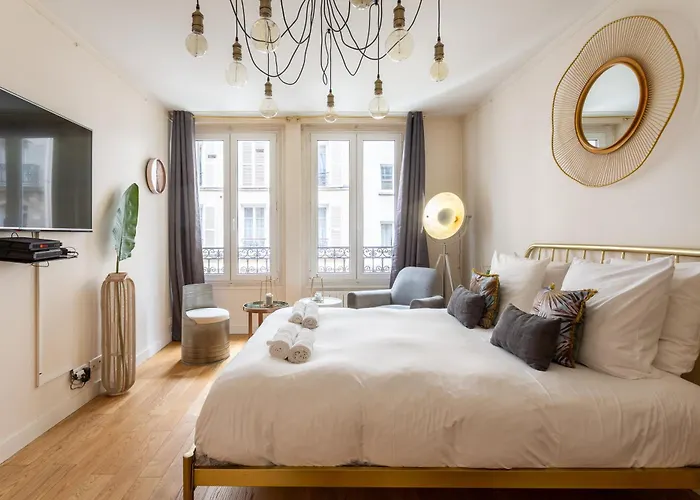 Διαμέρισμα The Charming Rue Cler Παρίσι