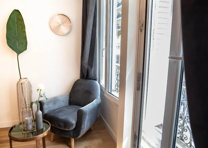 Apartment The Charming Rue Cler Paris