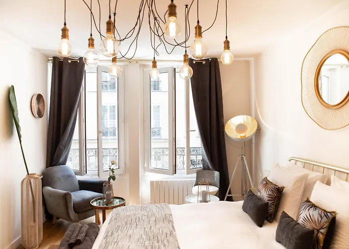 Apartment The Charming Rue Cler Paris